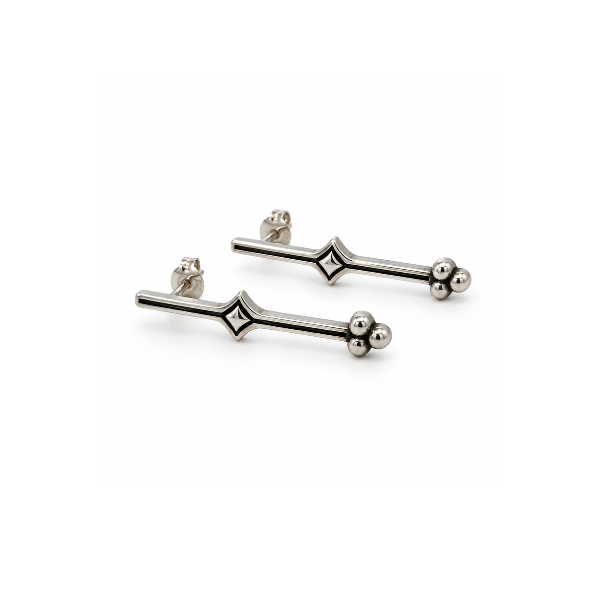 Sterling Silver Trefoil Bar Stud Earrings