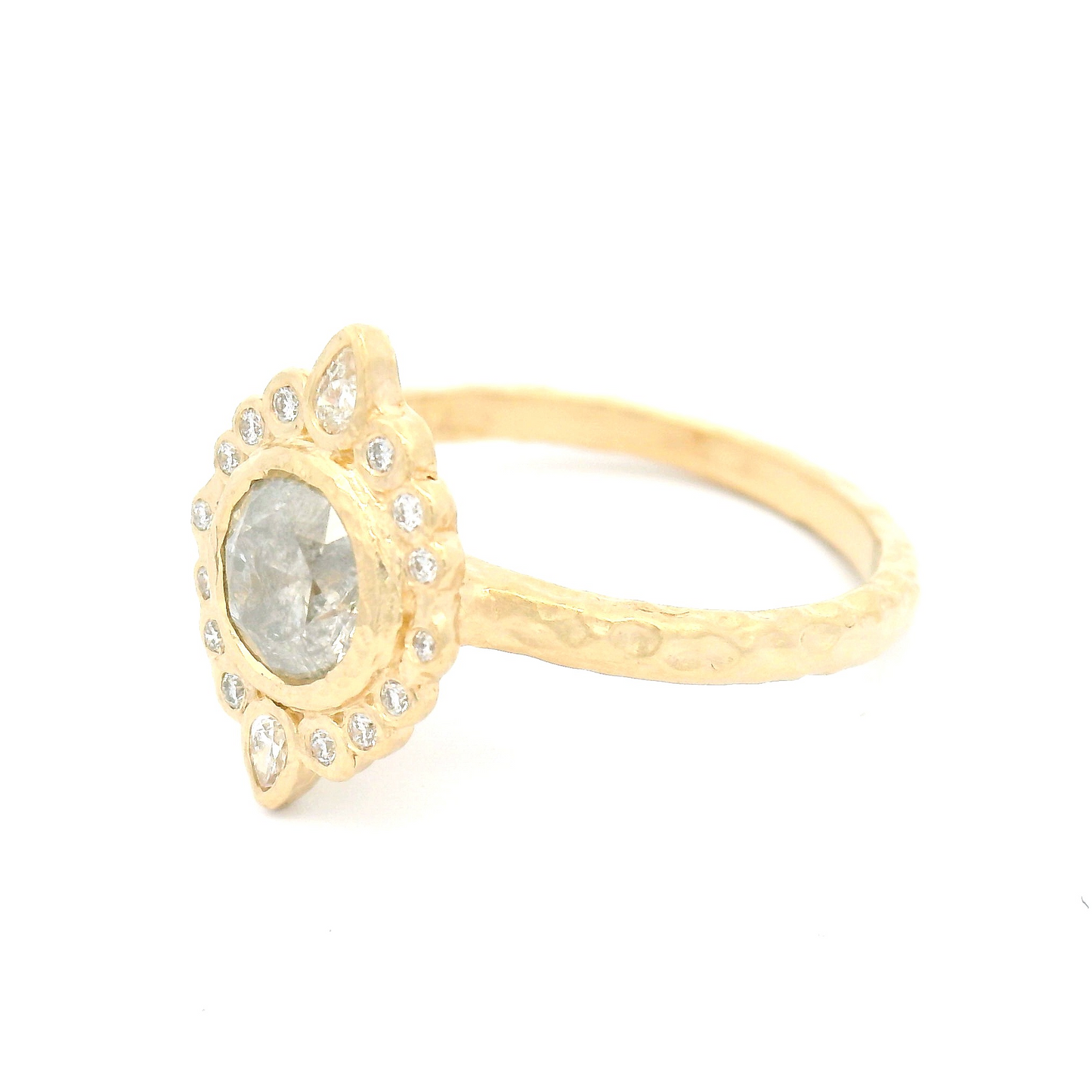 14k Yellow Engagement Ring with 0.85ct Icy Round Brilliant Diamond and Accent Diamonds