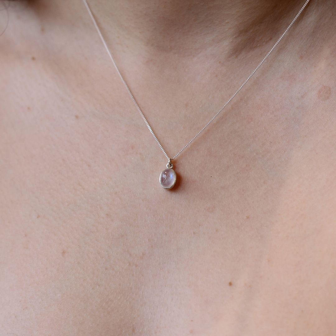 Small Oval Moonstone Necklace