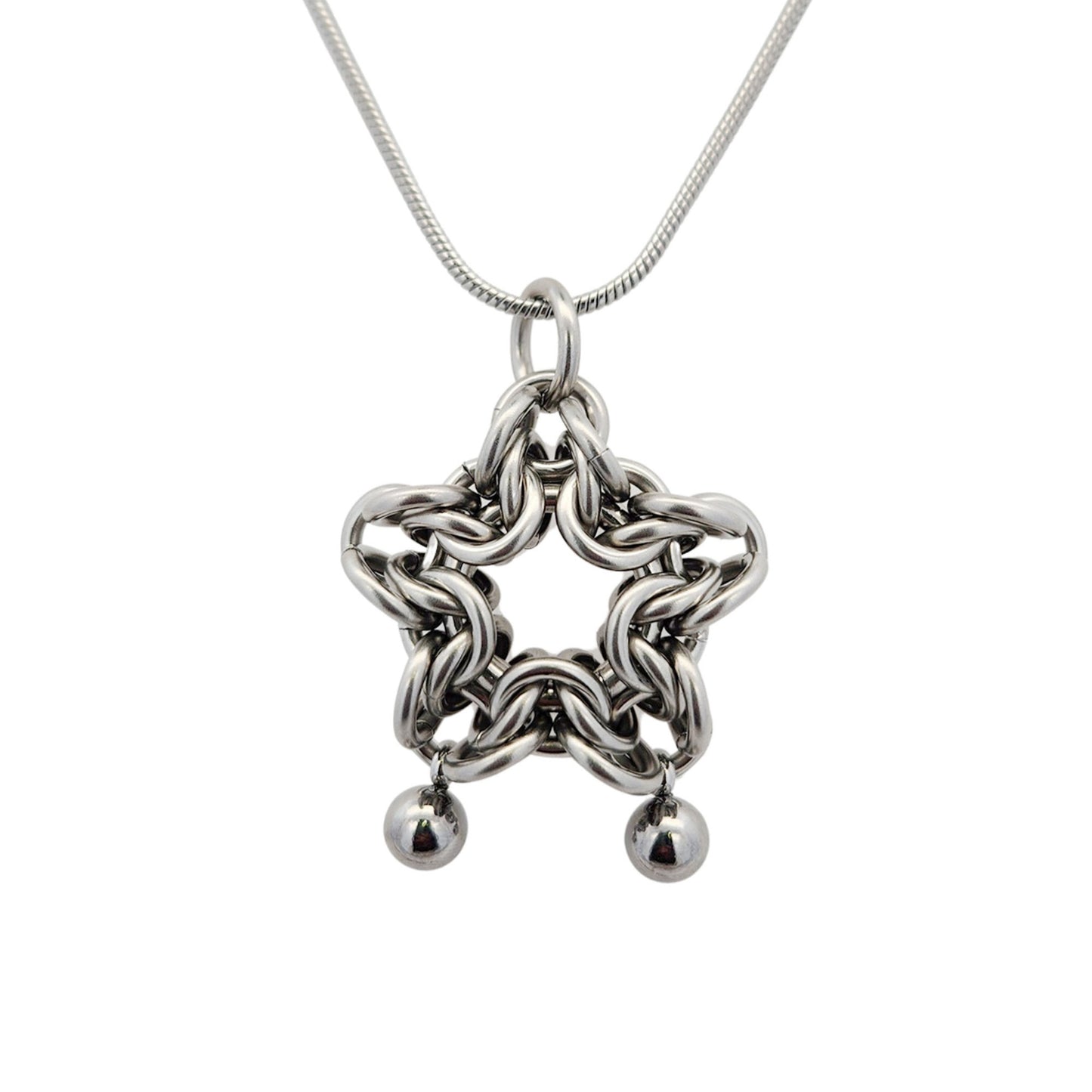 Daisy Woven Chain Necklace