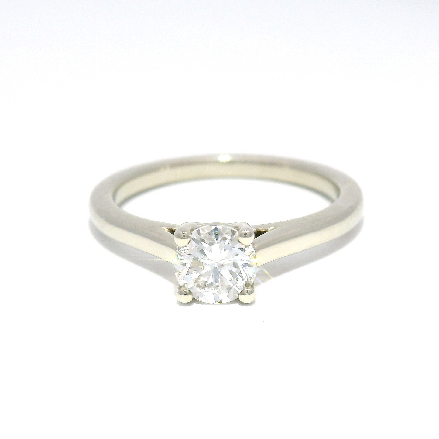 14k White Gold Solitaire Featuring a Natural 0.50ct Round Brilliant Diamond