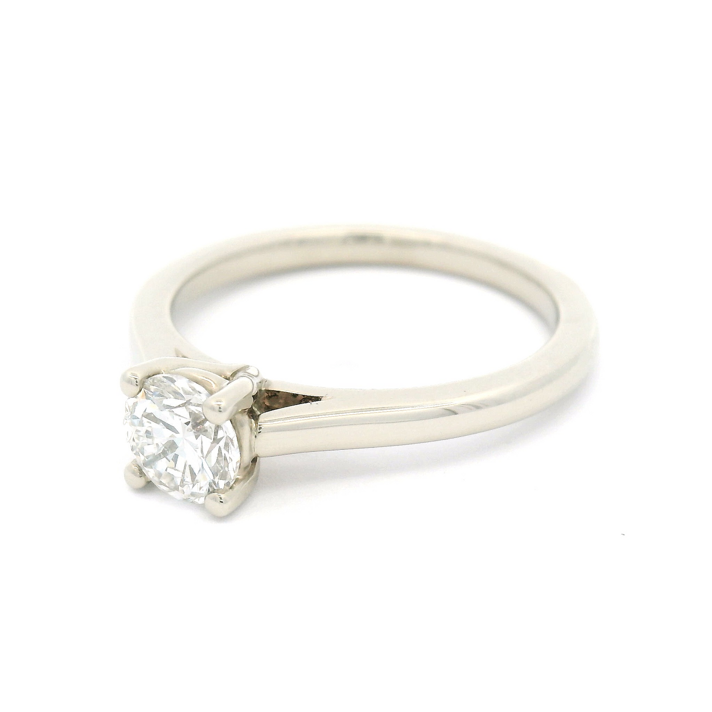 14k White Gold Solitaire Featuring a Natural 0.50ct Round Brilliant Diamond
