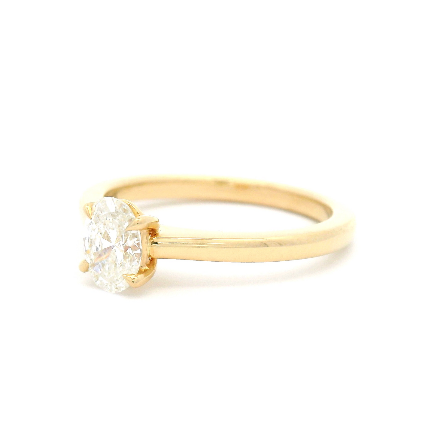 14k Yellow Gold Solitaire Featuring a Natural 0.50ct Oval Diamond