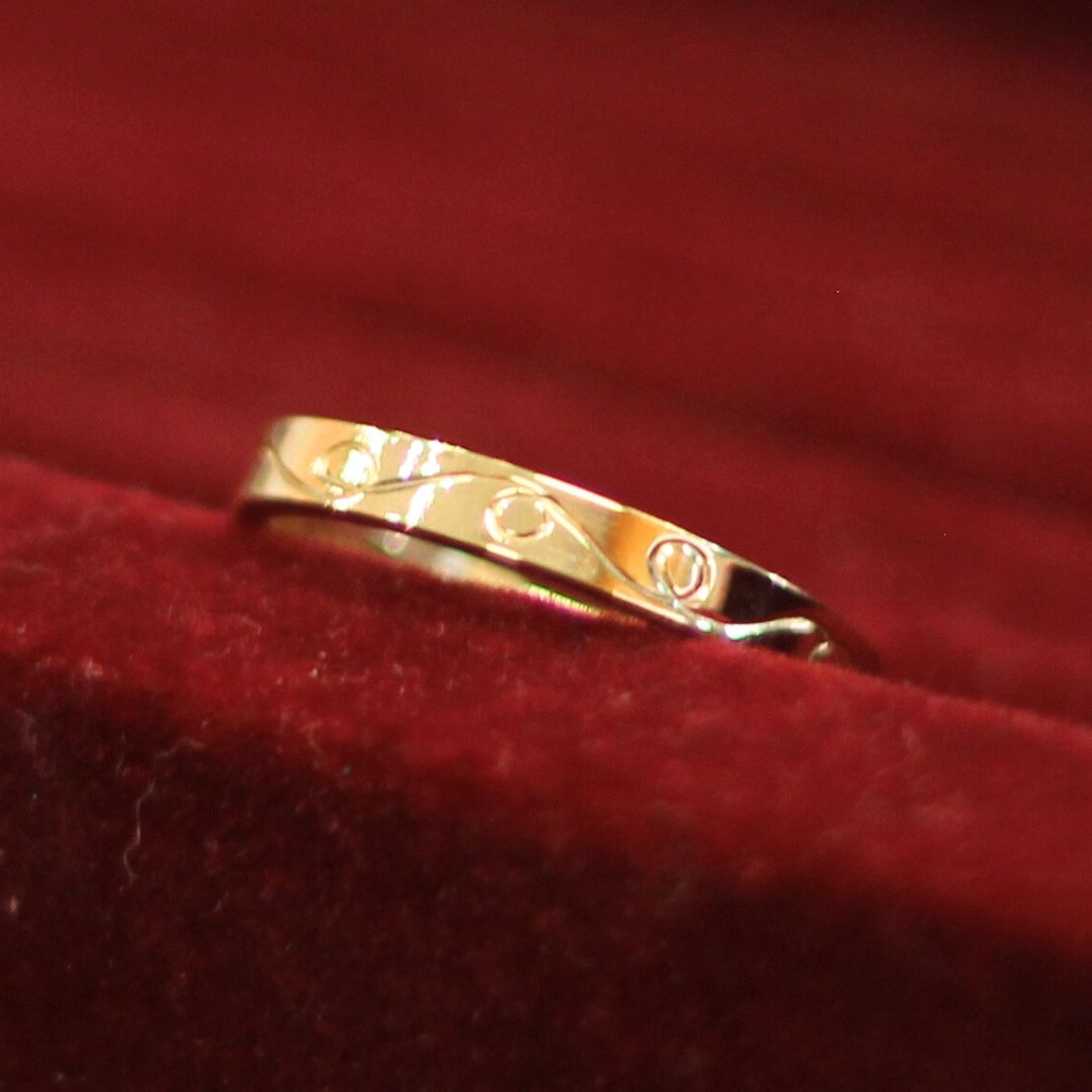 14k Yellow 3mm Wide Hand-Engraved Ribbon Band
