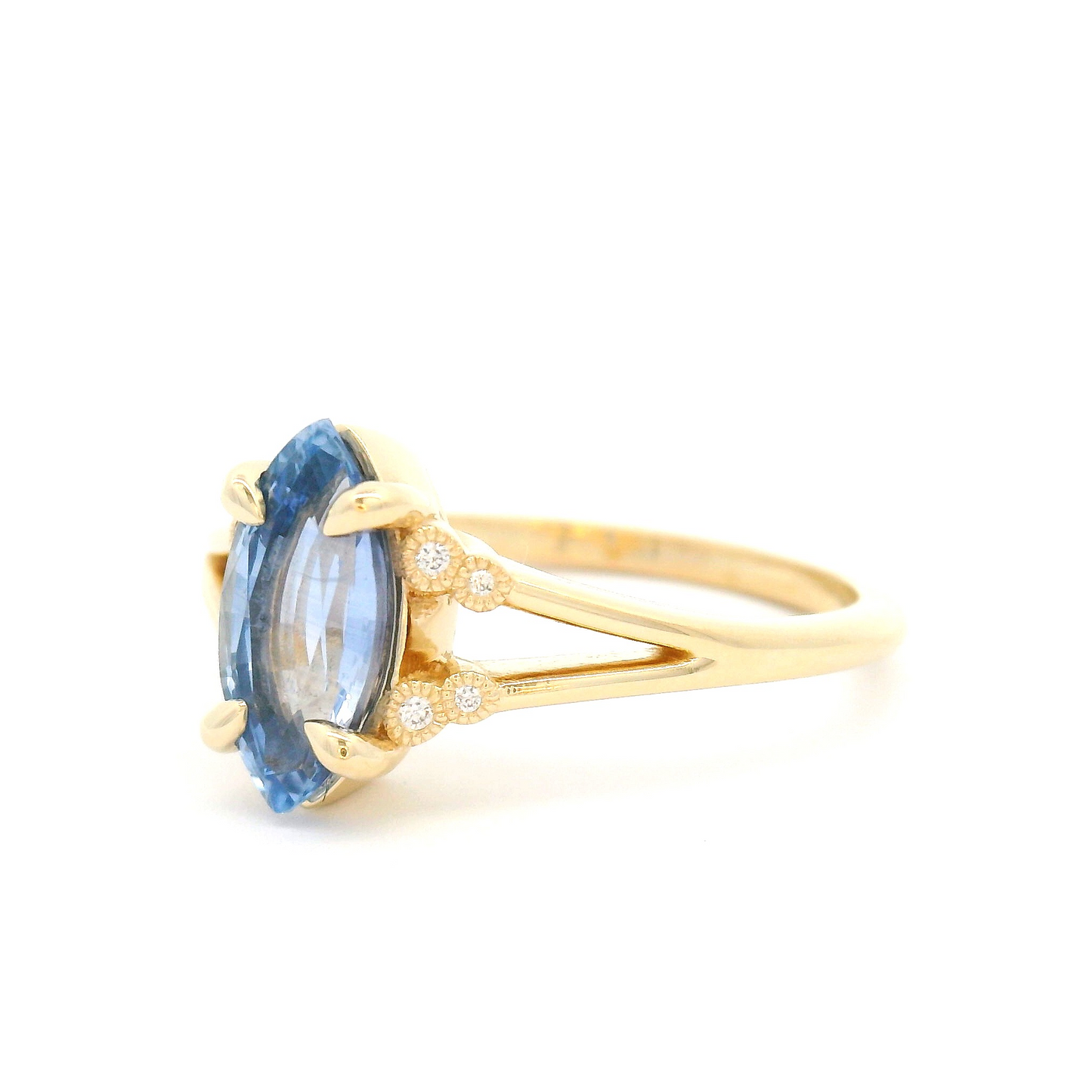 14k Yellow Split Band Ring with 1.34ct Blue Sapphire and Accent Diamonds
