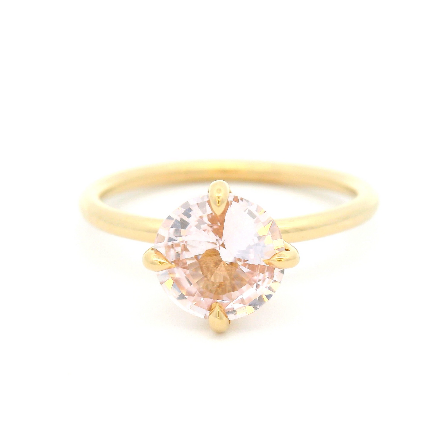 14k Yellow Solitaire with Round 1.55ct Peach Sapphire