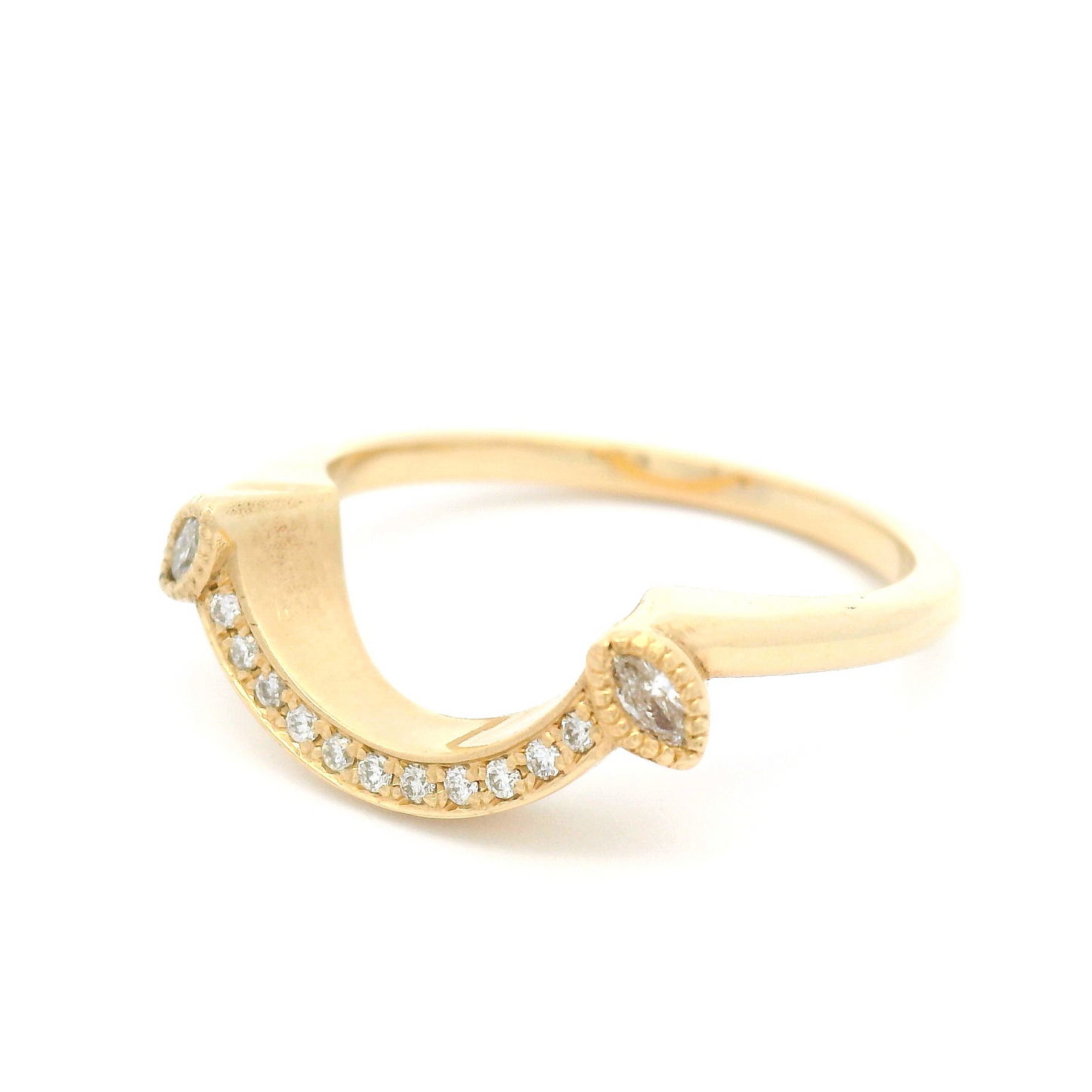 14k Yellow Vintage-Style Contour Band with 0.21cts Accent Diamonds