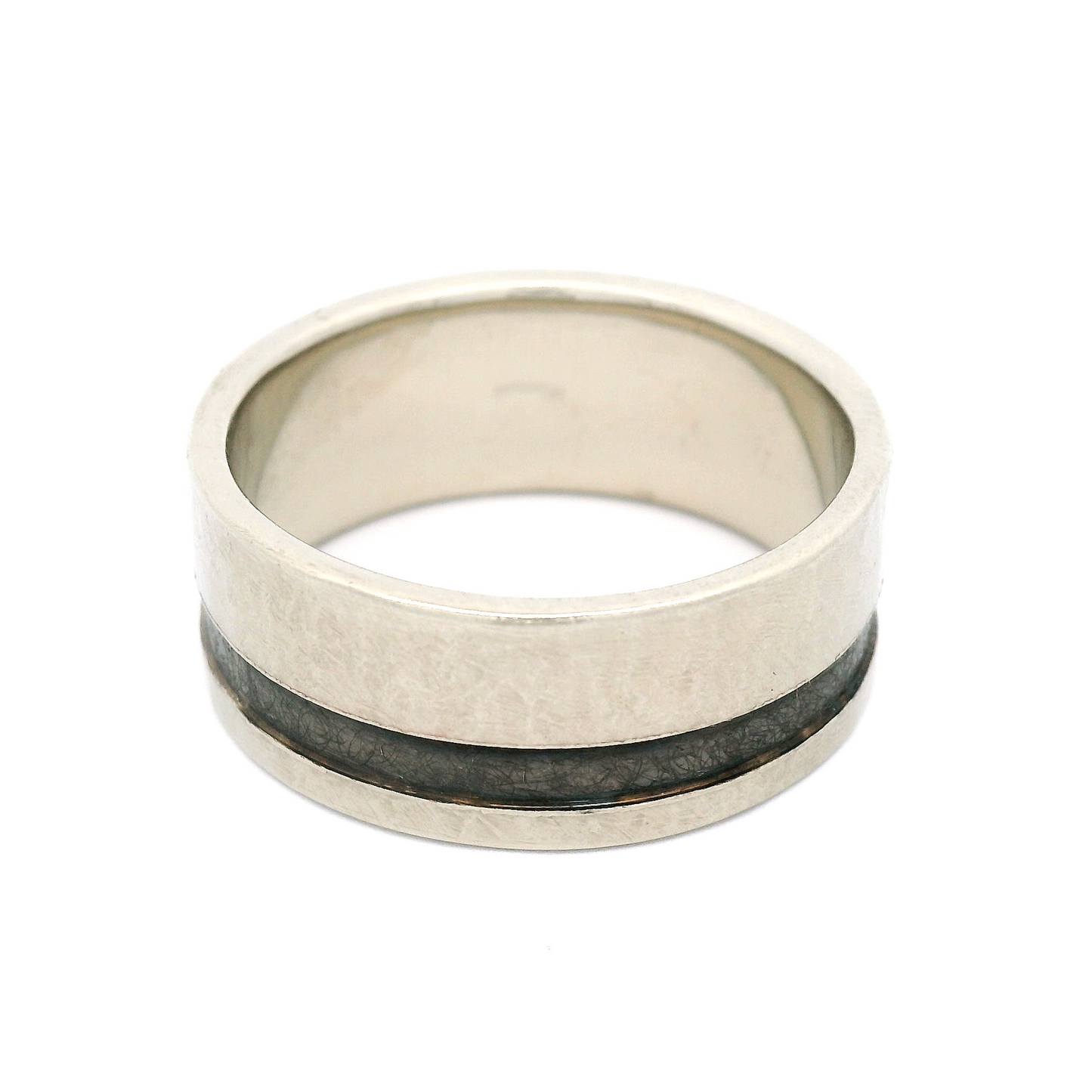 14k White 8mm Wide Hammered Band with Black Rhodium Stripe