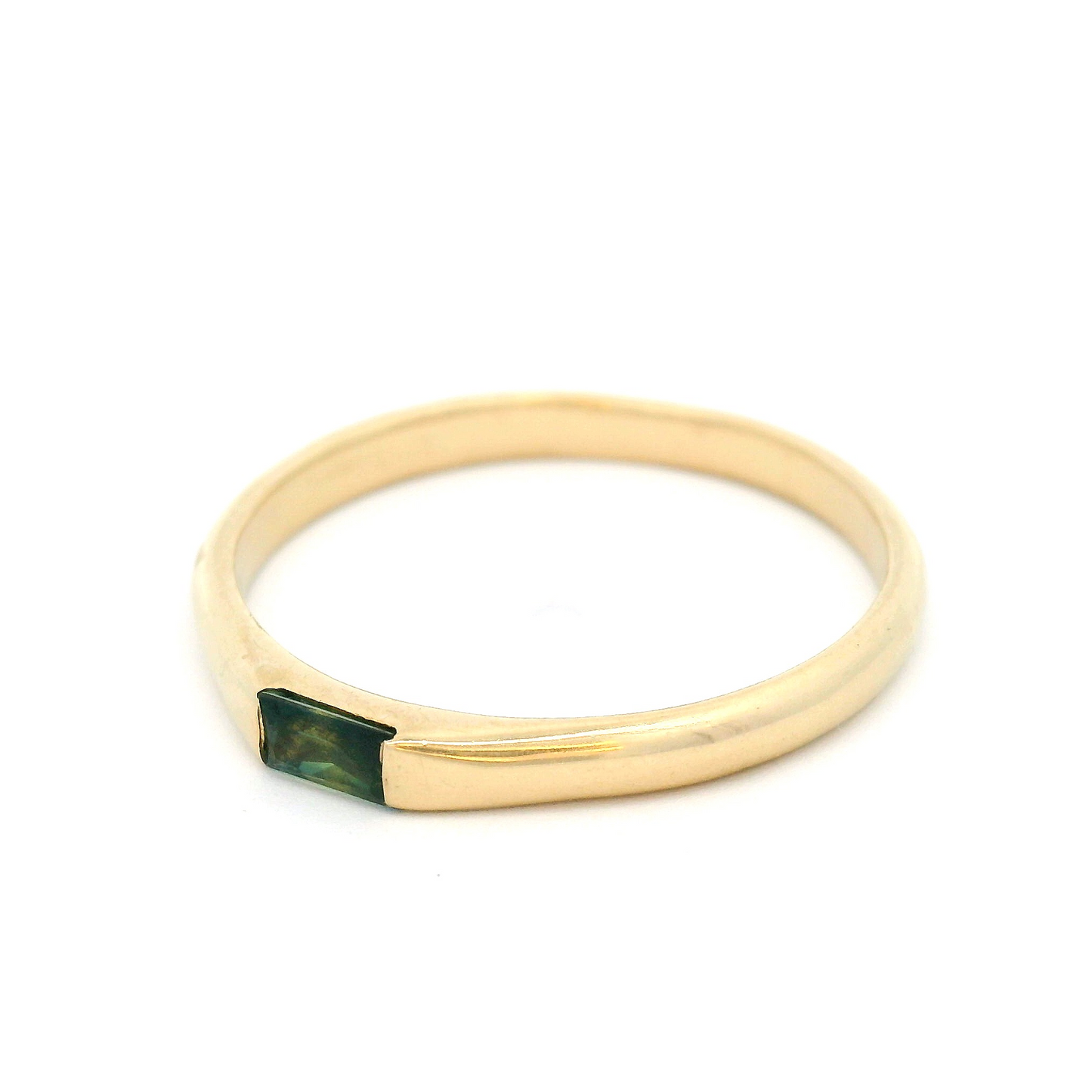 14k Yellow Gold Channel-Set Solitaire with 2mm X 4mm Green Sapphire Baguette