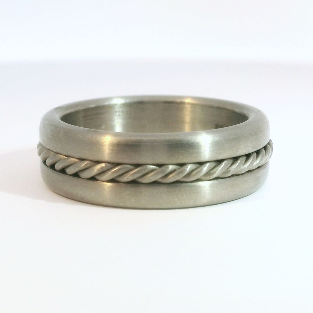 Twisted Rope Titanium Band 7.5mm Wide