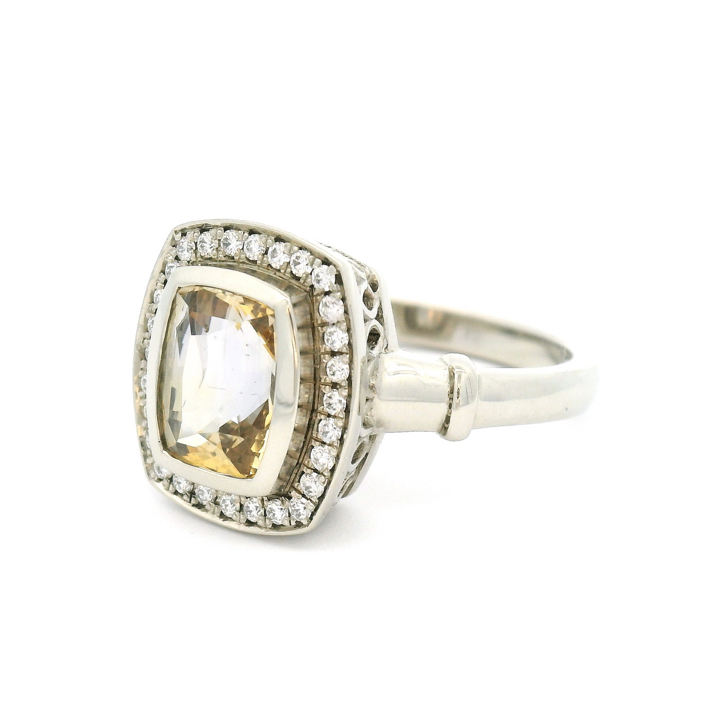 18k White Ring with 2.51ct Champagne Sapphire and Accent Diamonds
