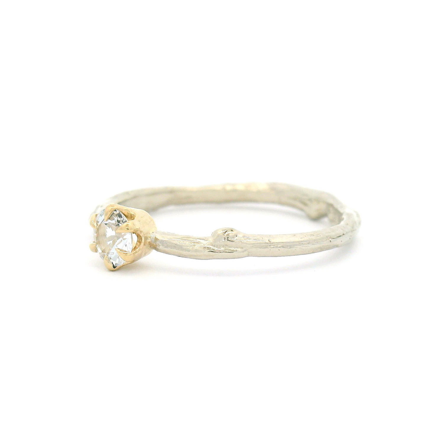 10k White and Yellow Organic Solitaire with 0.25ct White Sapphire