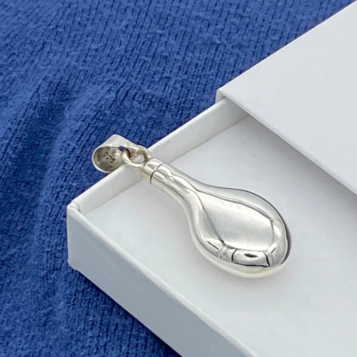 Sterling Silver Vase Urn Pendant