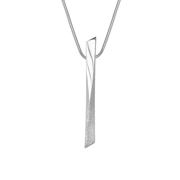 Grass Twist Silver Necklace