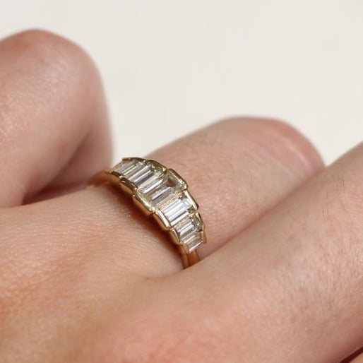 Roma Retro - Moissanite Engagement Ring