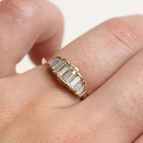 Roma Retro - Moissanite Engagement Ring