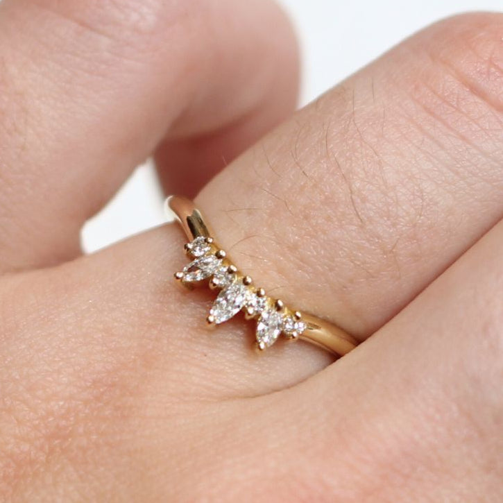 Martina - Diamond Contour Wedding Band