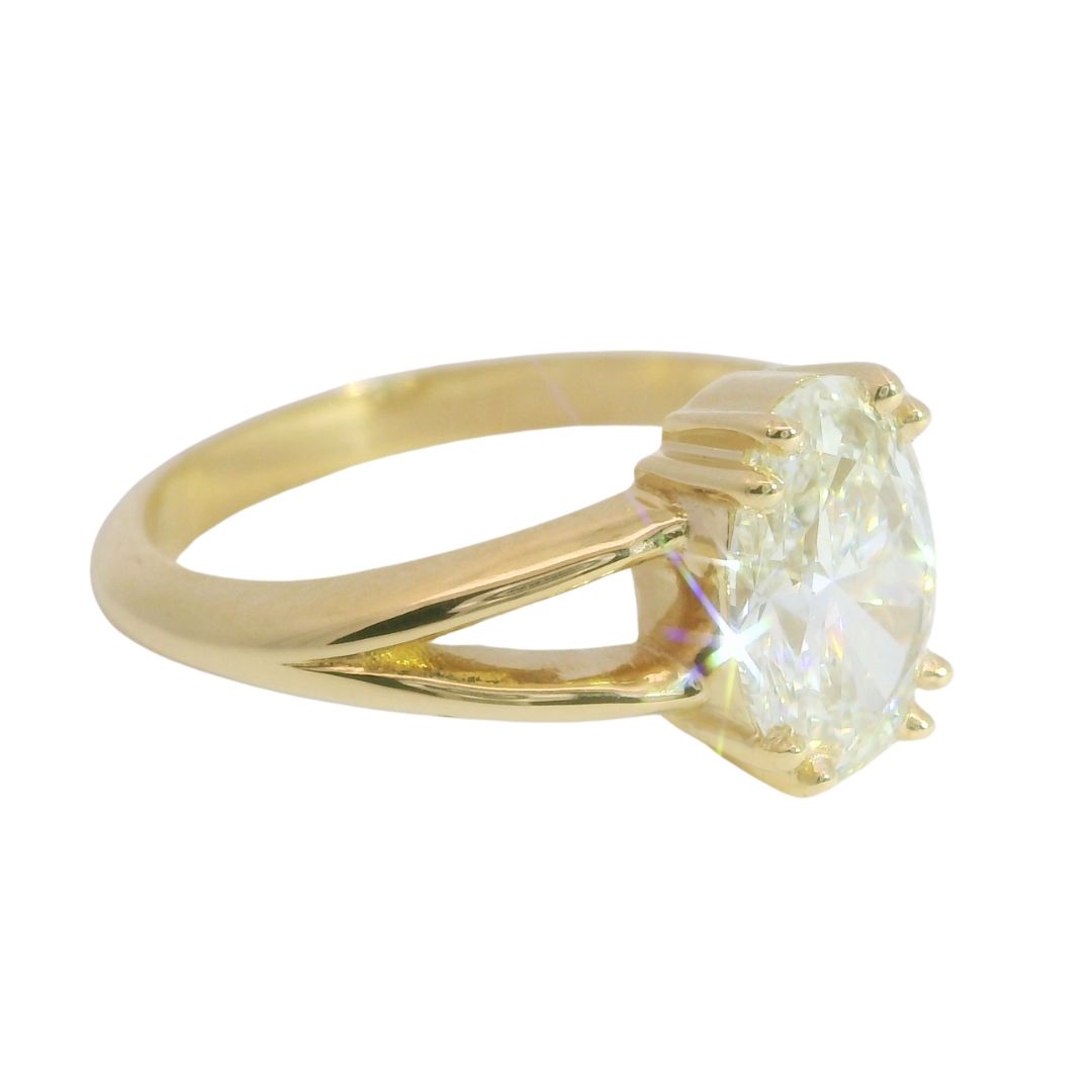 Serena - 14k Yellow 1.45ct Oval Lab-Grown Diamond Split-Shank Engagement Ring