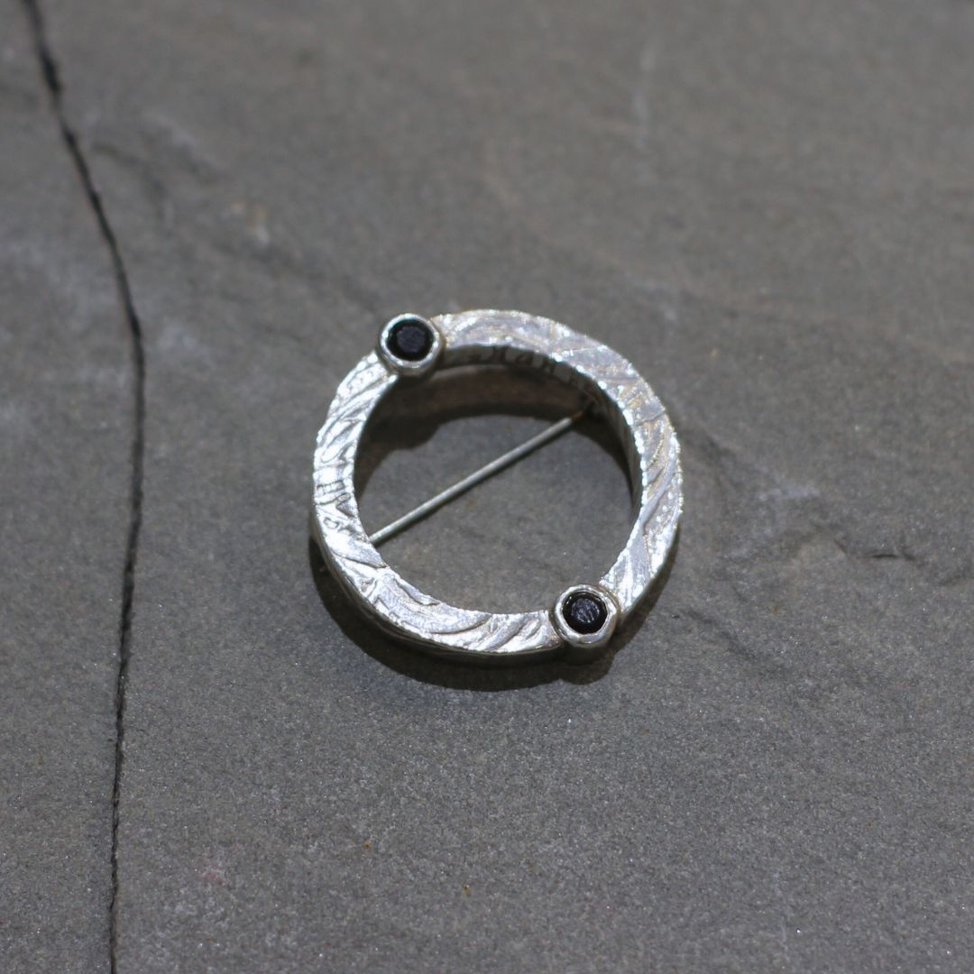 Silver & Spinel Engraved Brooch