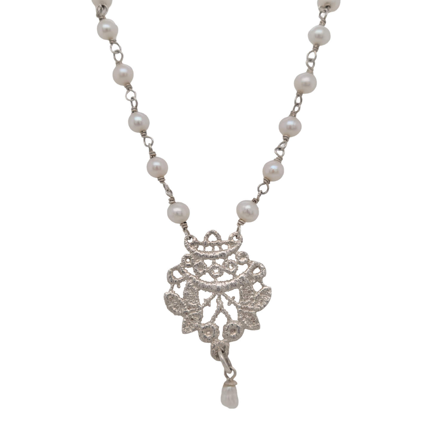 Pearl Chantilly Necklace