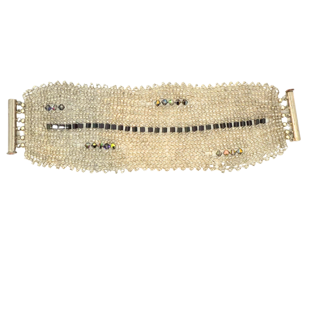 Half-Tile Herringbone Beaded Bracelet