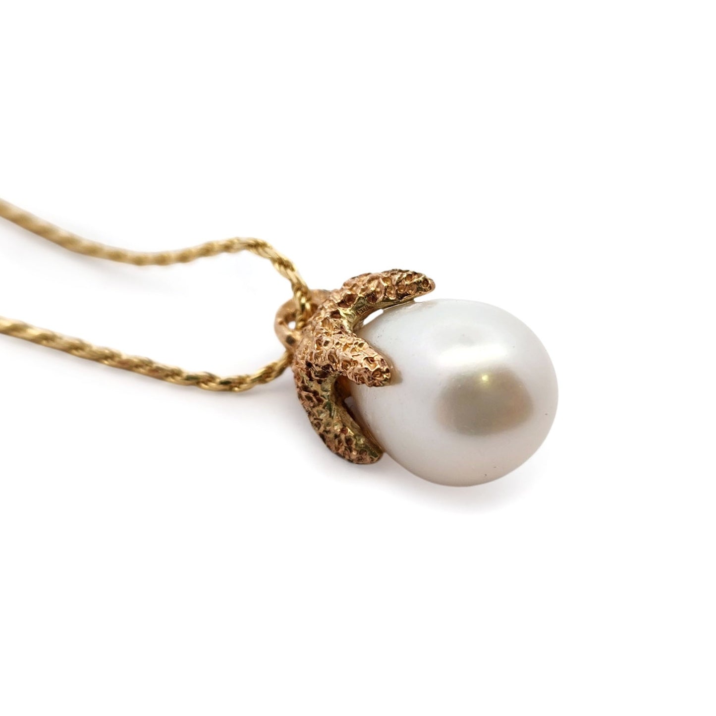 Gold Starfish & Pearl Pendant