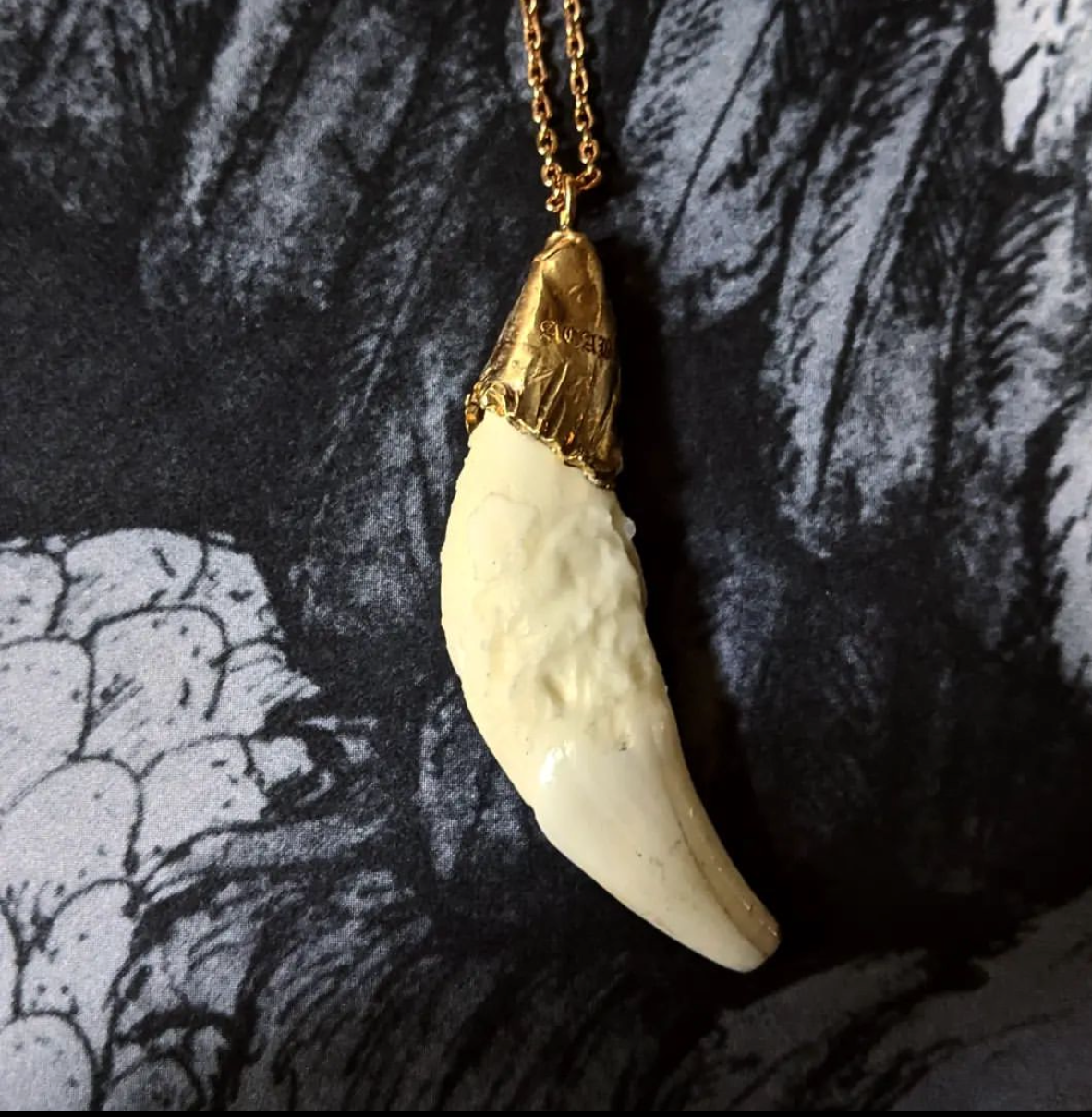 brass and silver dog teeth (1).PNG__PID:15ef0fed-418e-456b-a6dc-a04d9a9e2bfd