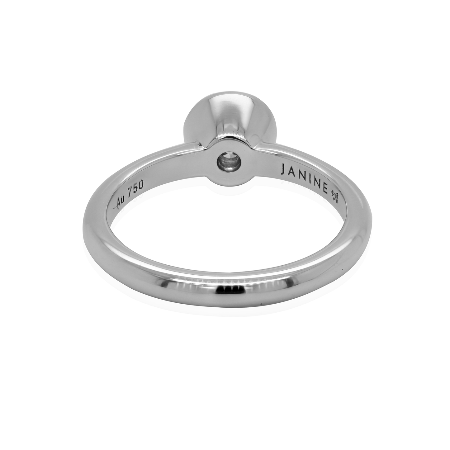 18k White Bezel-Set Solitaire with 0.92ct Round Brilliant Cut Moissanite