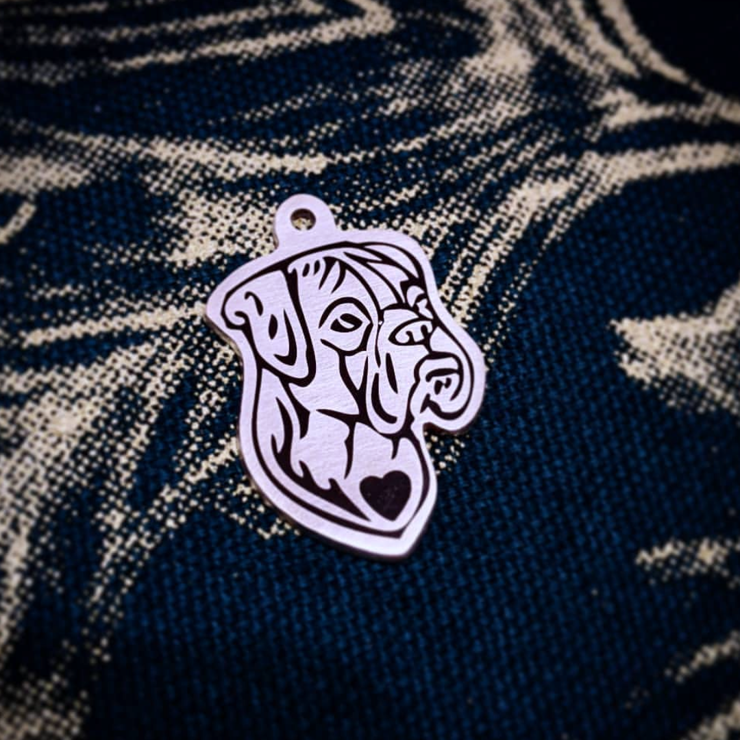 silver and ashes dog pendant.PNG__PID:418e156b-e6dc-404d-9a9e-2bfd429234b9