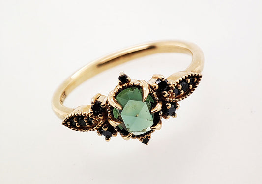 Spotlight On: Sapphire