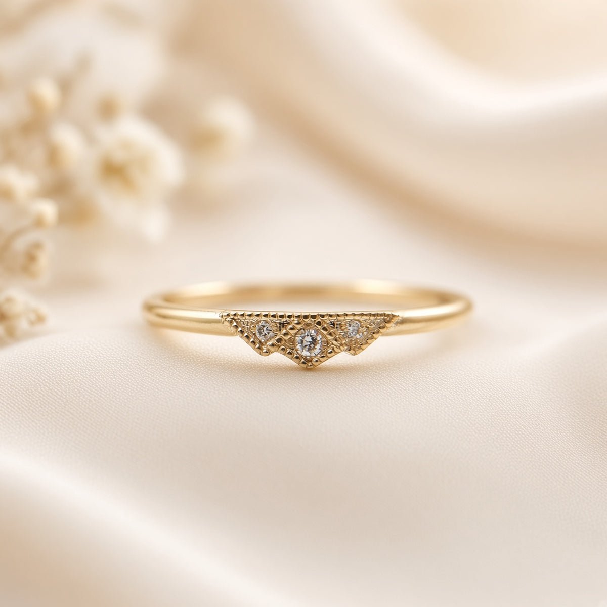Dainty Lab-Grown Diamond & Milgrain Band