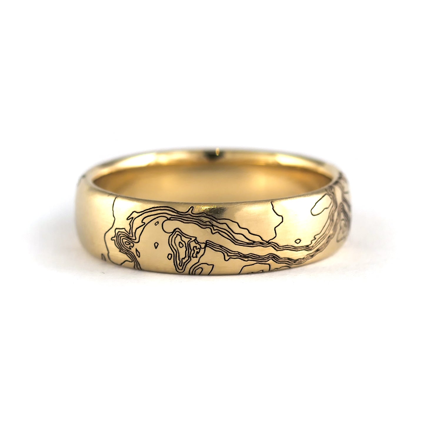 14k Yellow 5.5mm Wide Engraved Elevation Band of Niagara Falls