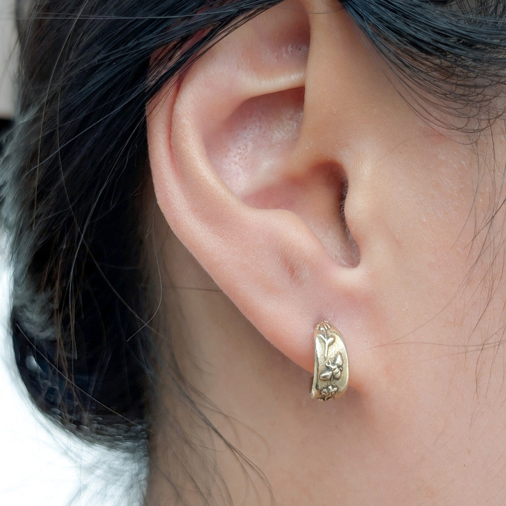 Bronze Bee Huggy Earring