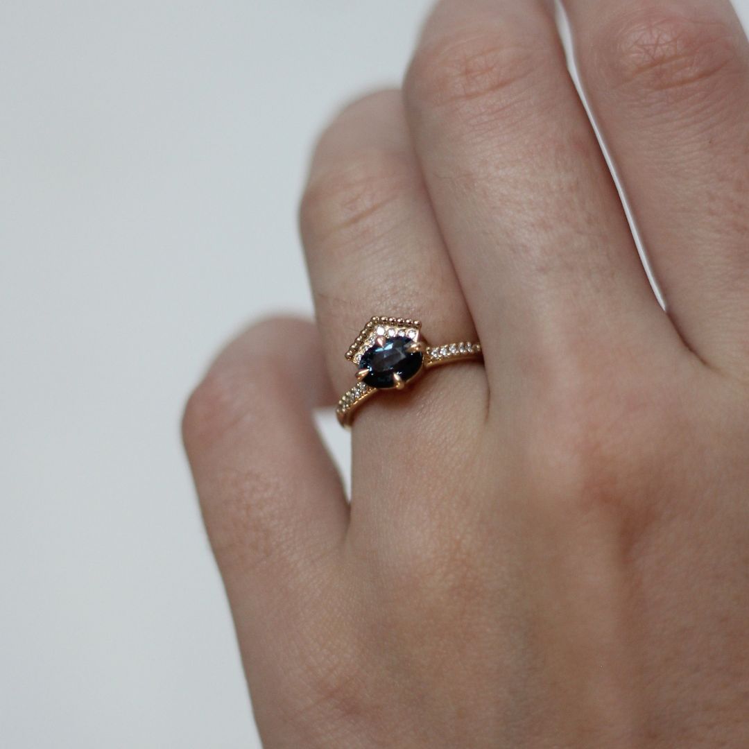 Blausee Crown Ring
