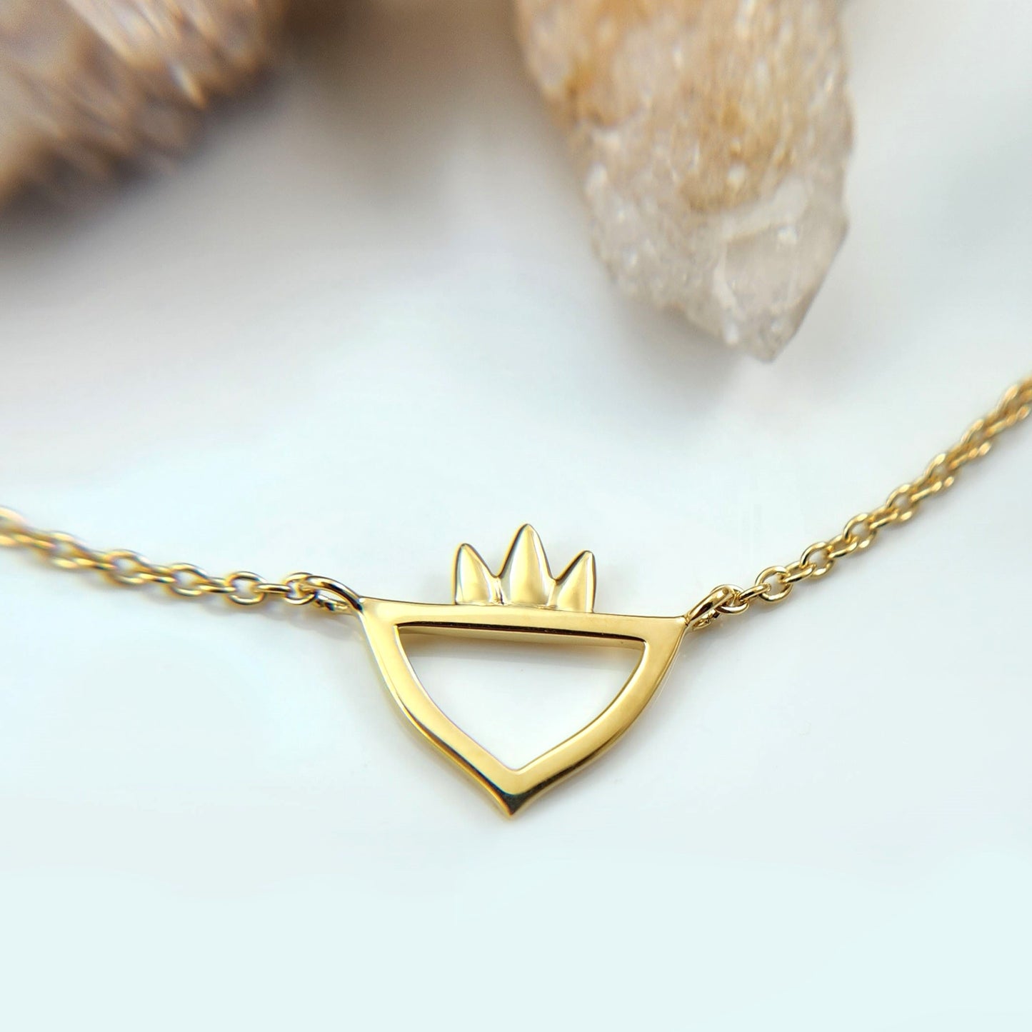 Ogee Arch Necklace