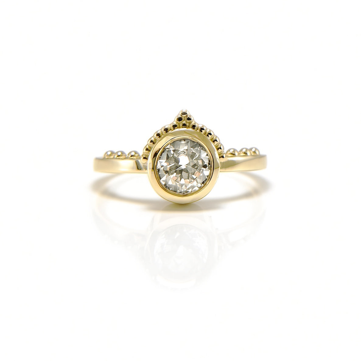 Lab-Grown Sapphire Crown Ring