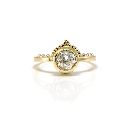Lab-Grown Sapphire Crown Ring