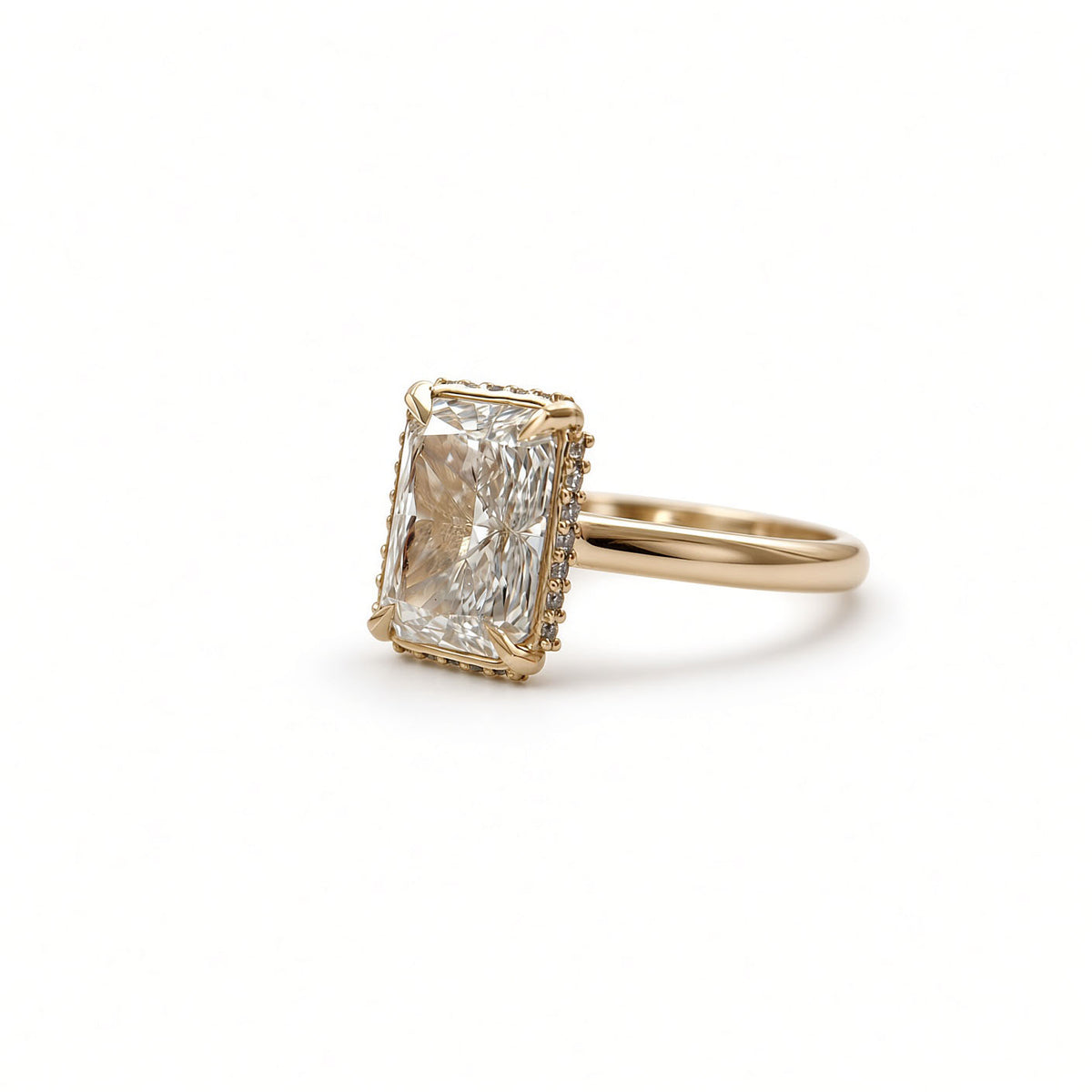 2.09ct Radiant Lab-Diamond with Hidden Halo