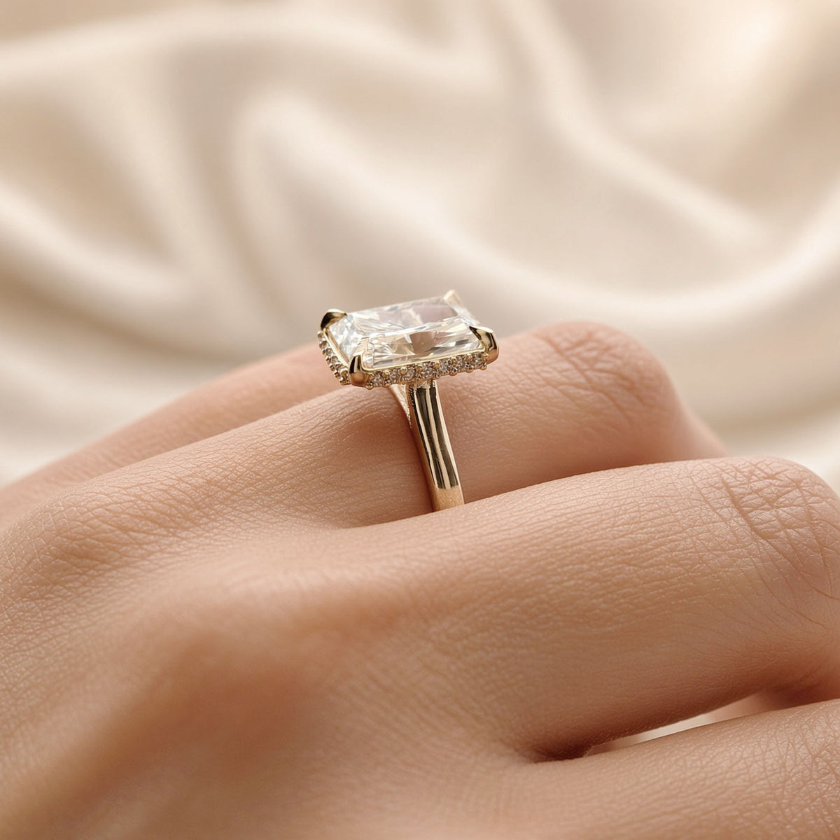 2.09ct Radiant Lab-Diamond with Hidden Halo