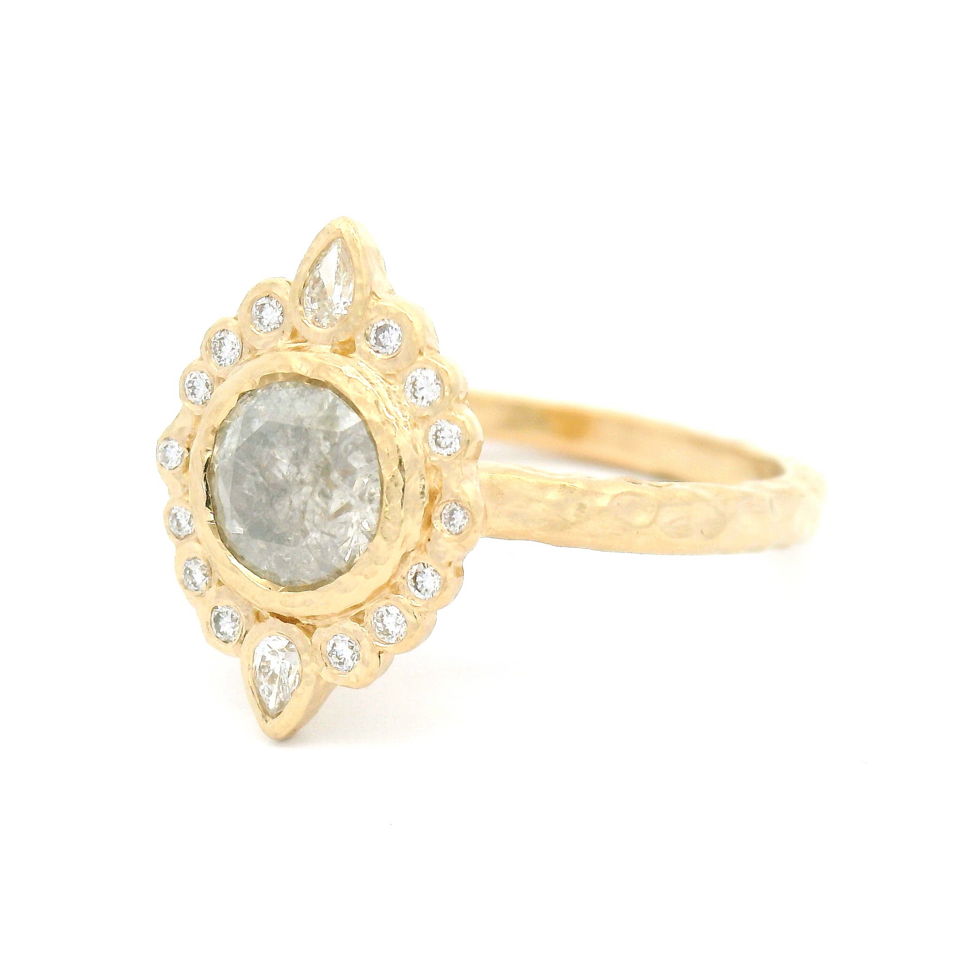 14k Yellow Engagement Ring with 0.85ct Icy Round Brilliant Diamond and Accent Diamonds