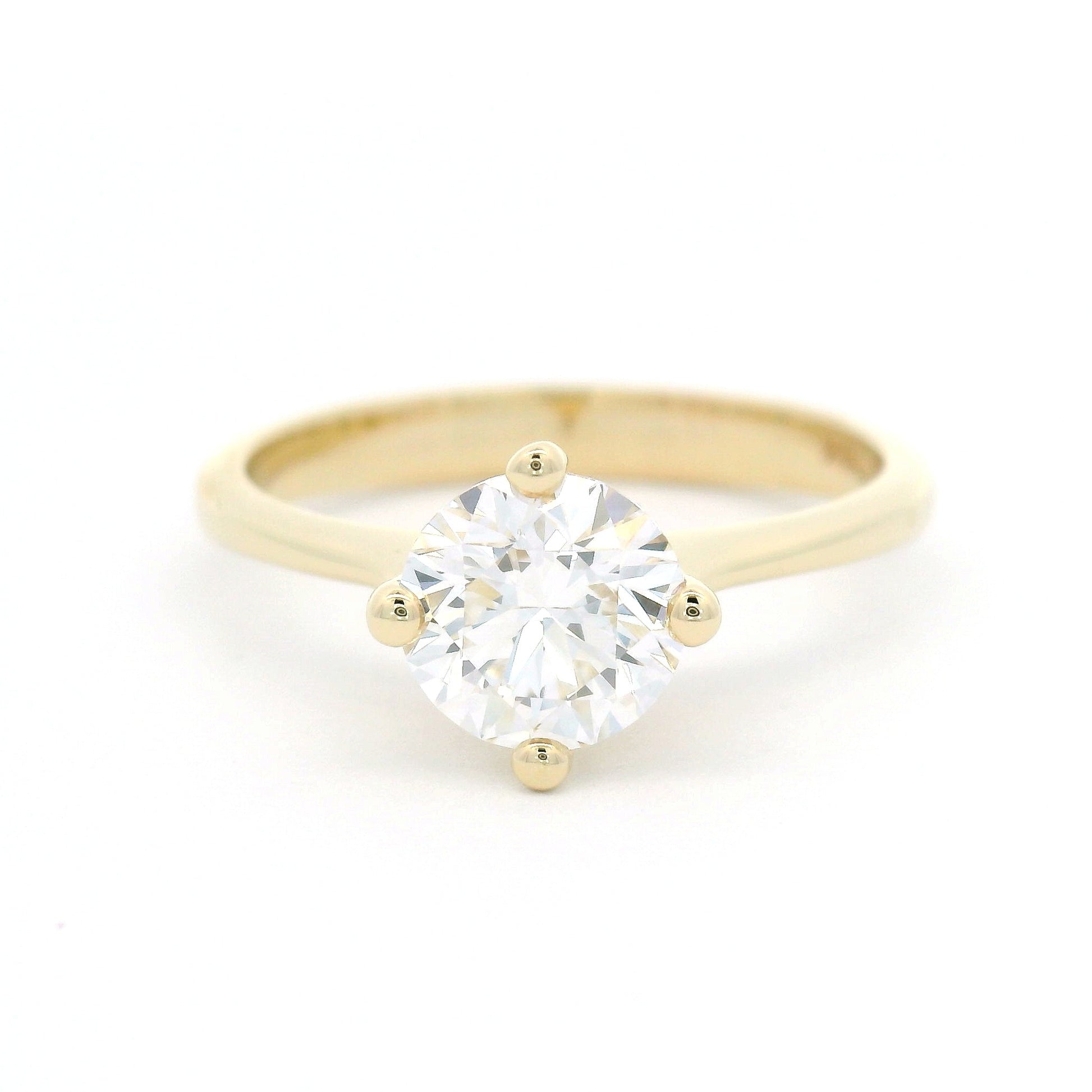 10k Yellow Gold NSEW Solitaire with 1.05ct Lab Grown Diamond