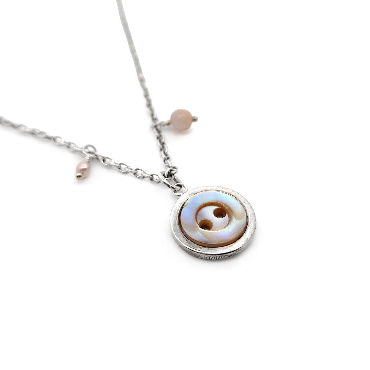 Mother of Pearl Button Pendant Necklace