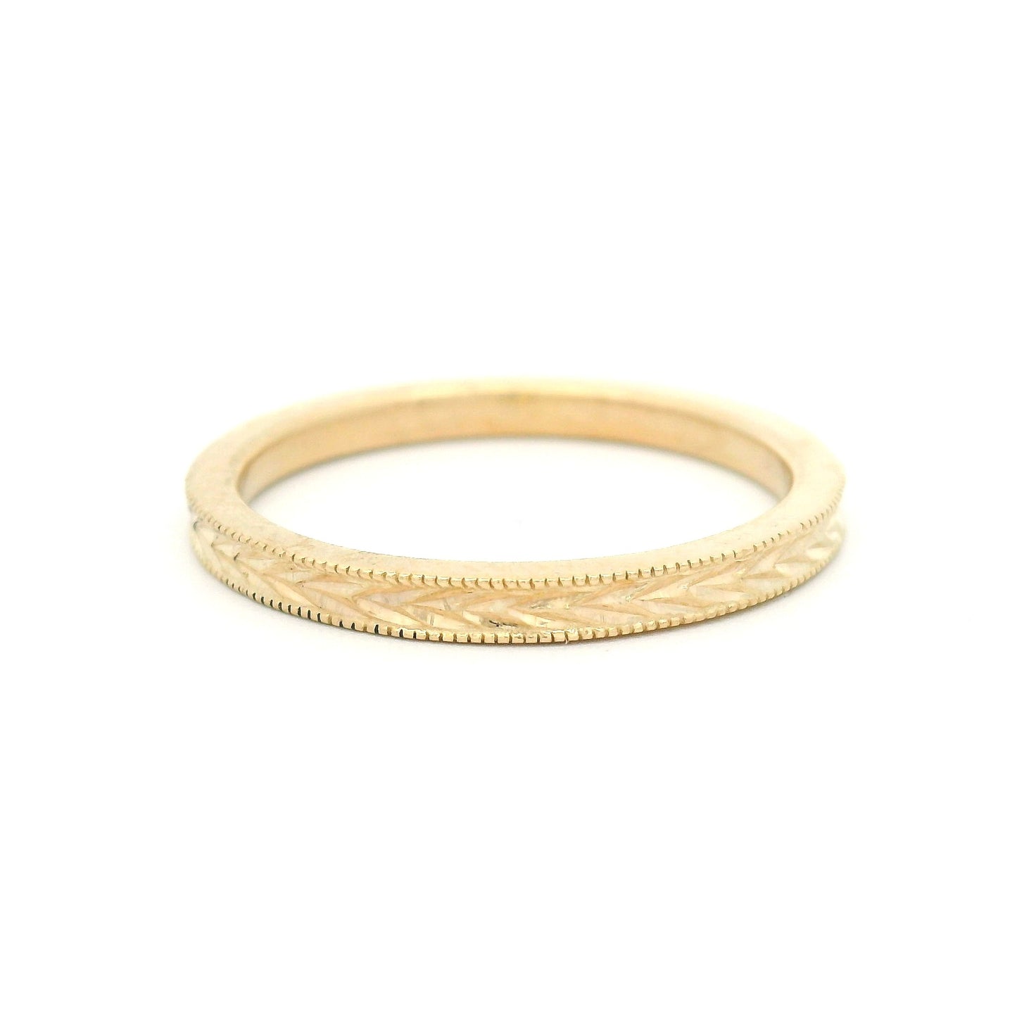 10k Yellow 2mm Wide Hand-Engraved Wheat Sheaf Band