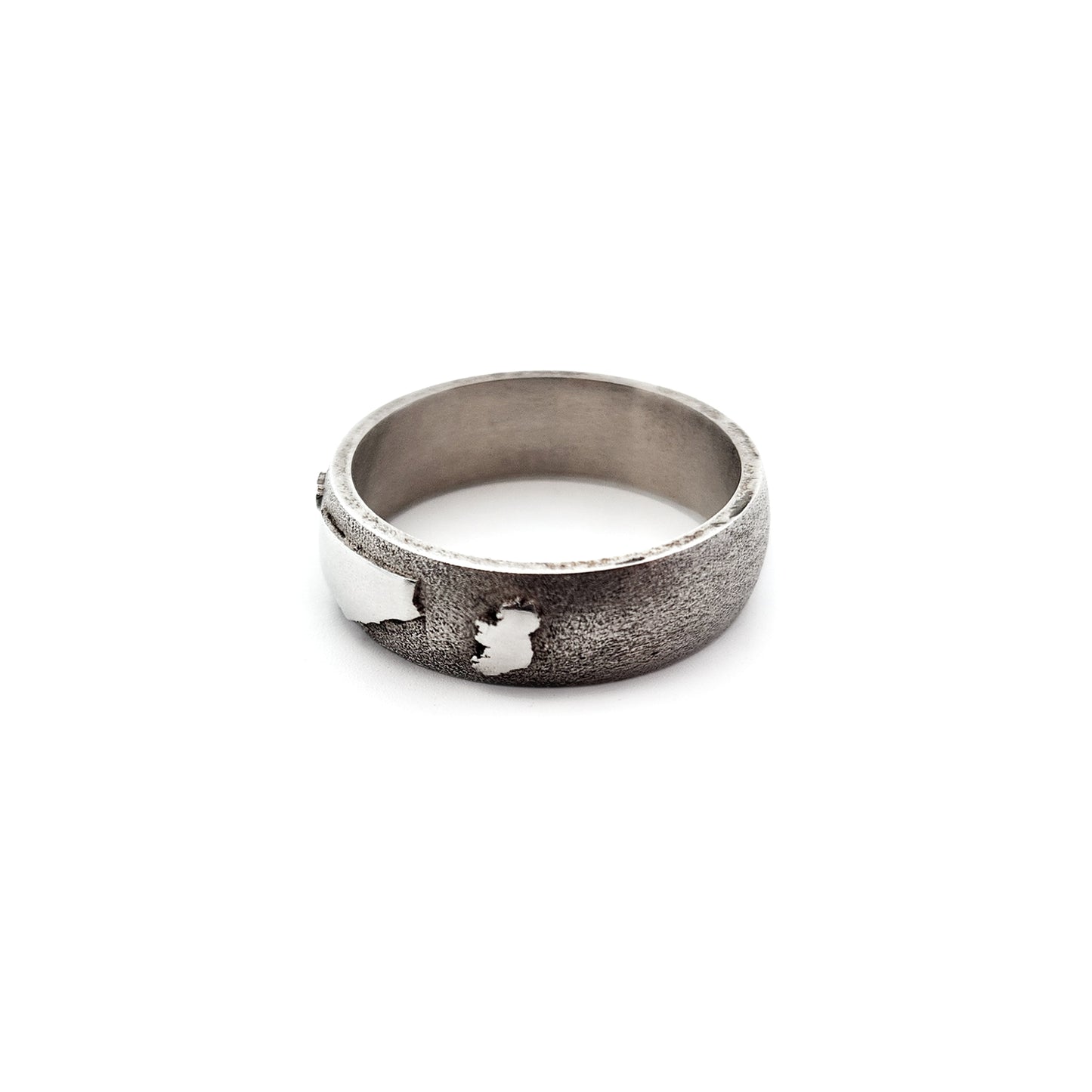Sterling Silver Raised Engraved Country Ring