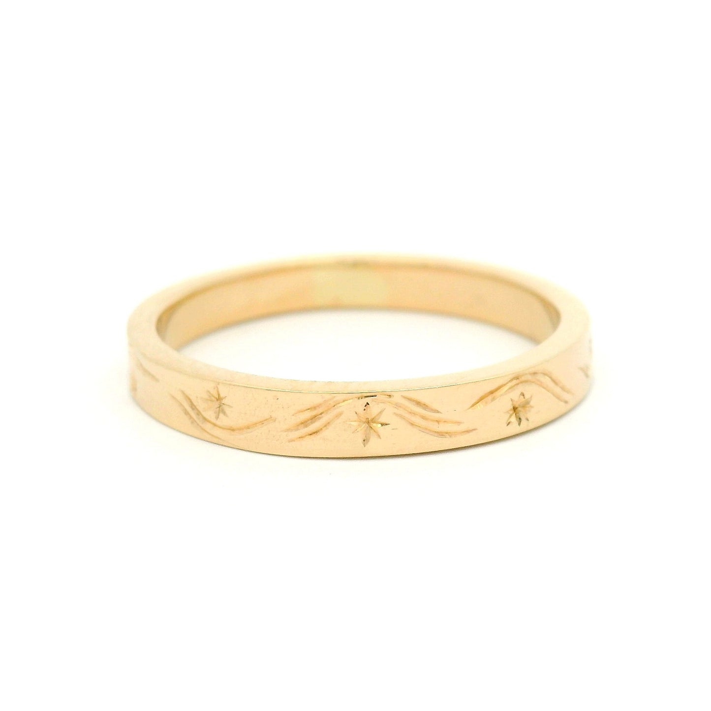 14k Yellow 3mm Wide Hand-Engraved Wind & Stars Flat Band