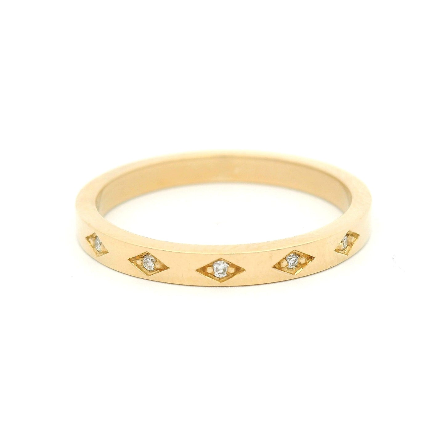 10k Yellow 2.3mm Wide Band with 5 Bead-Set Lab-Grown Diamonds