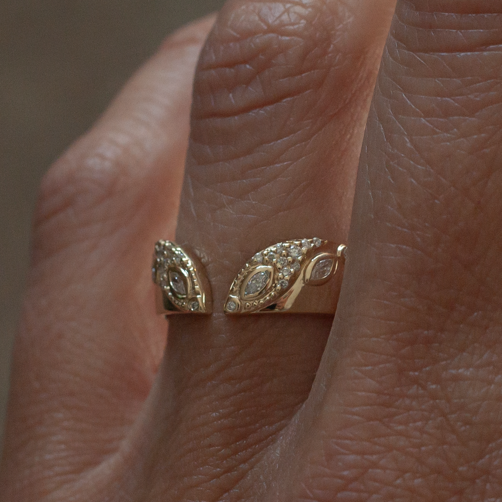 14k Yellow Open Band with 0.26cts Mixed Cut Diamonds
