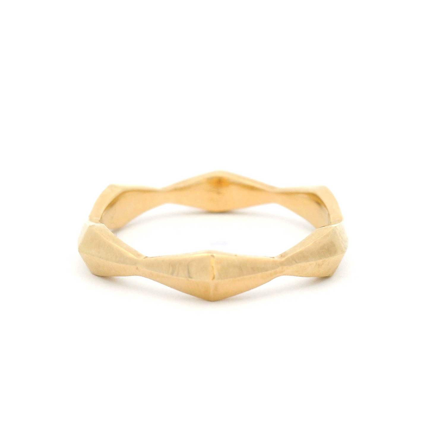 14k Yellow Elongated Pyramid Band