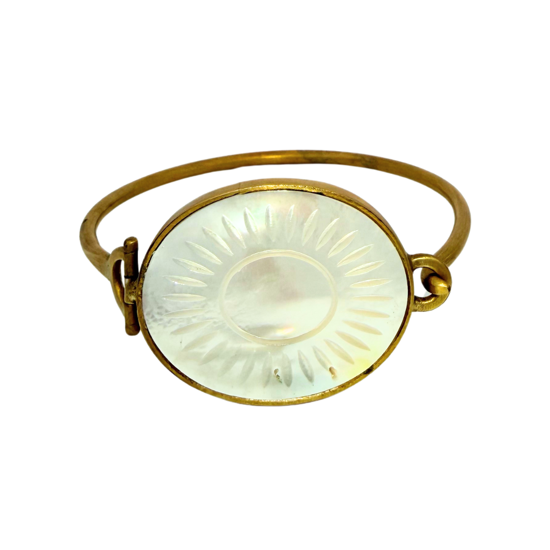 Mother of Pearl Carved Sunburst Bracelet