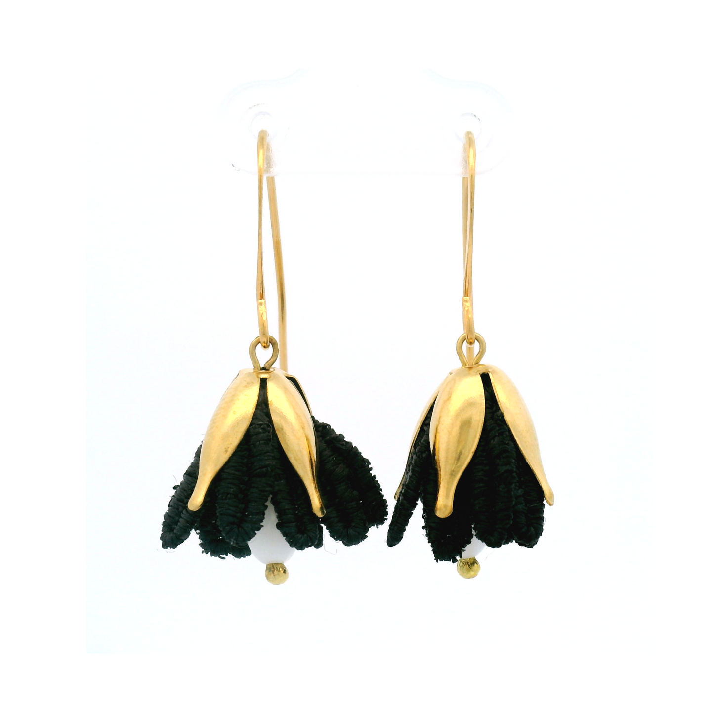 Malli Black Earrings